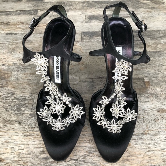 Manolo Blahnik Shoes - MANOLO BLAHNIK